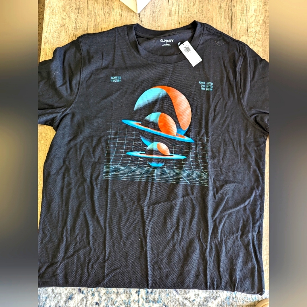 Old Navy T-shirt